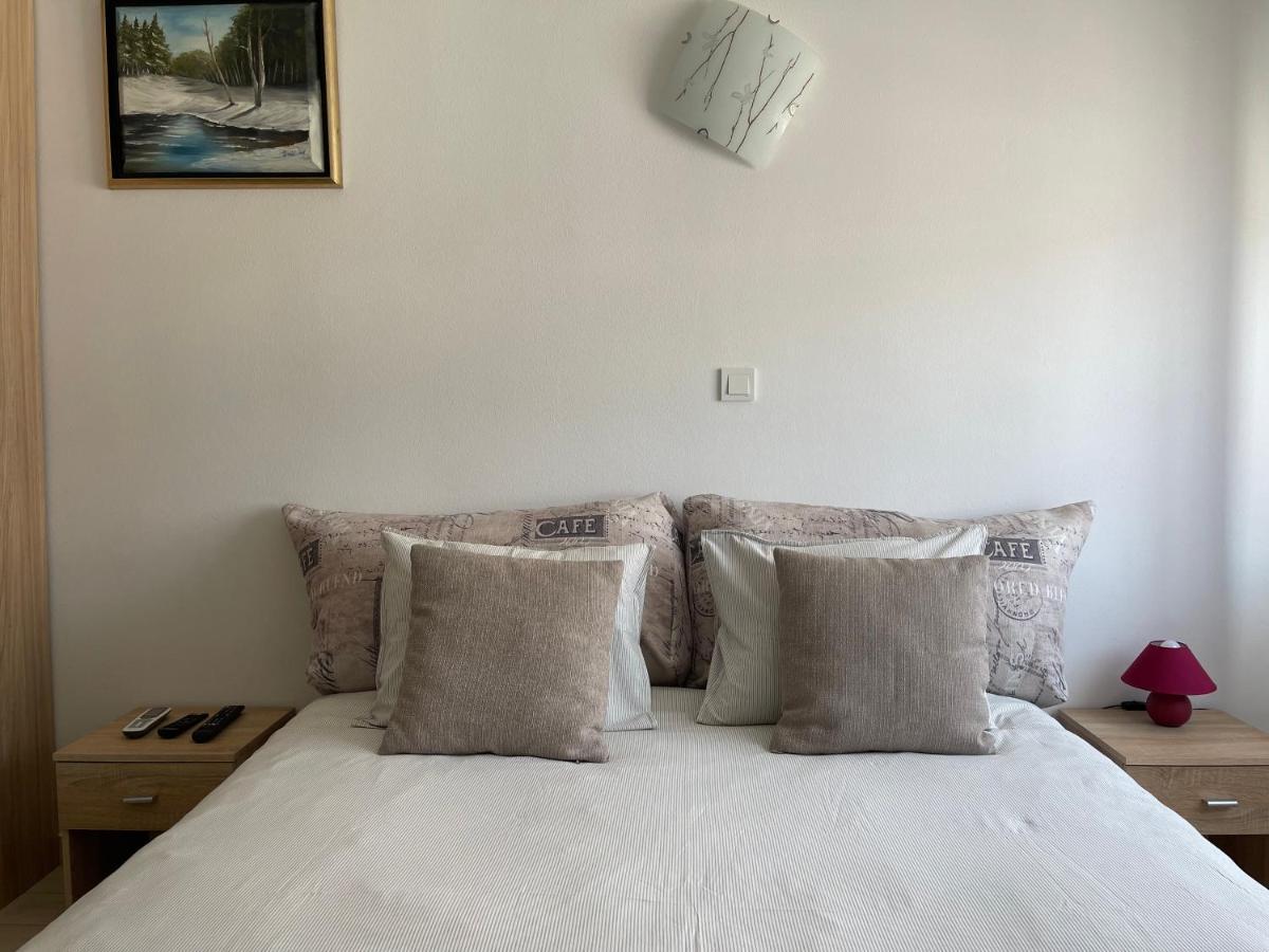 Elena Apartment Palit Bagian luar foto